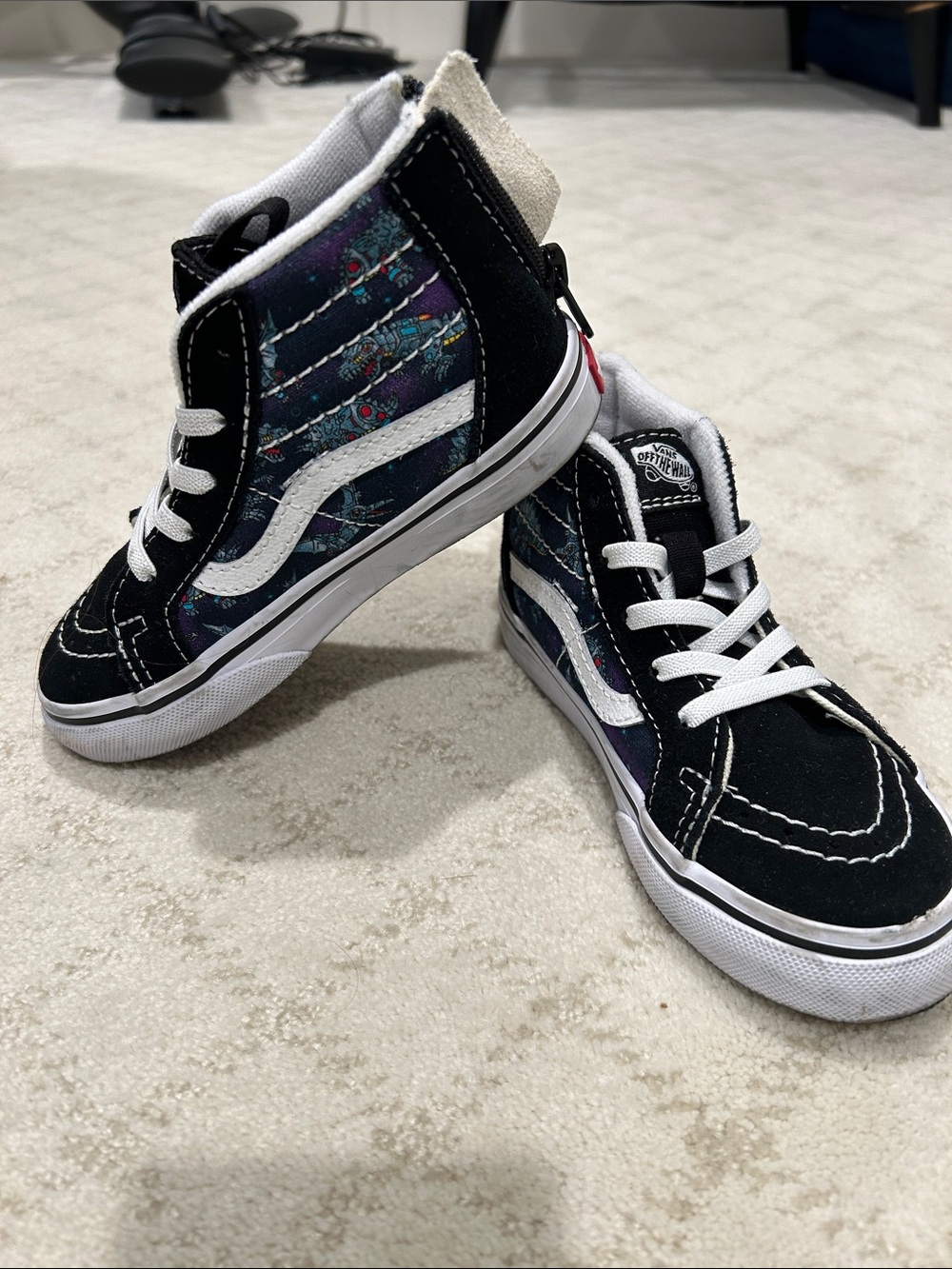 Vans Kids High-Top Sneakers in Black with White Stripe and Robot Dino Detail
